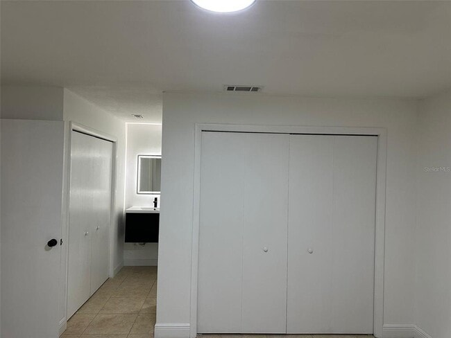 Building Photo - 1453 Candlewyck Dr