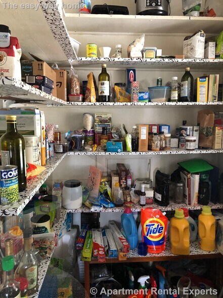 Building Photo - 268 Broadway