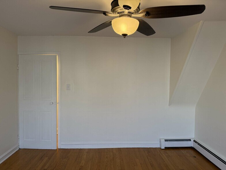 Building Photo - 344B W Patrick St