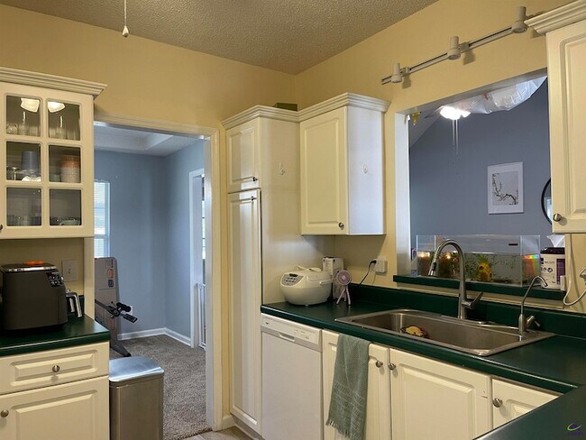 Building Photo - 103 Darin Dr