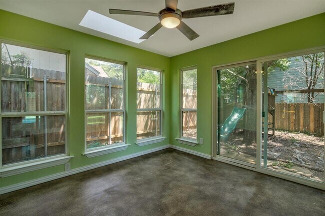Building Photo - 6400 Avery Island Ave