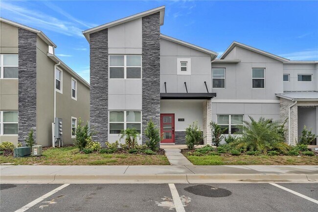 Building Photo - 1200 Challenge Dr