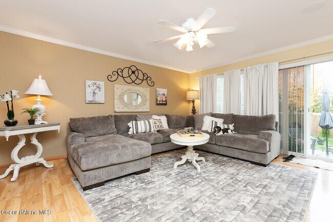Building Photo - Spacious 5-Bedroom Coeur d'Alene Place Home with Theater Room