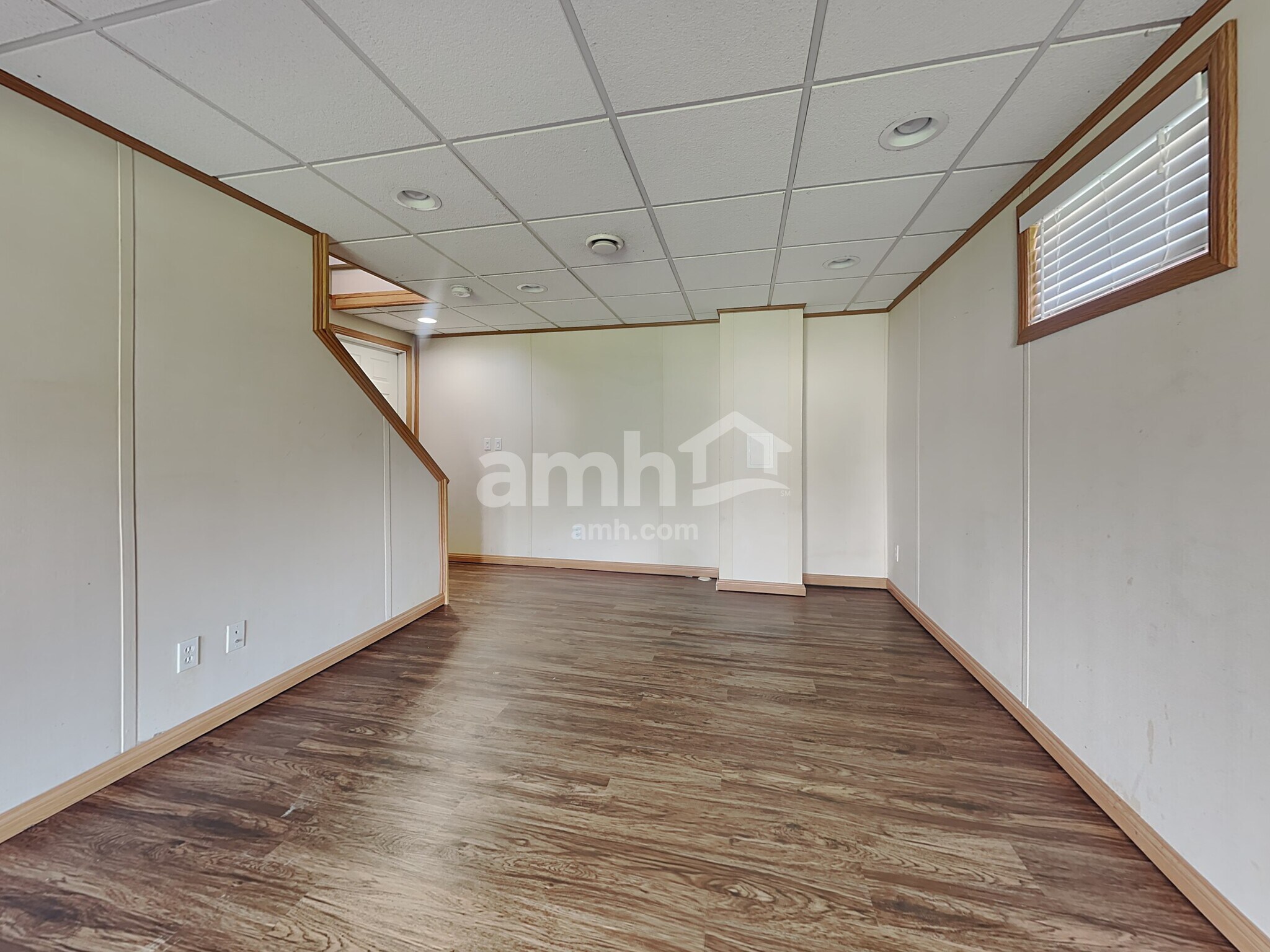 Building Photo - 26 Grouse Dr