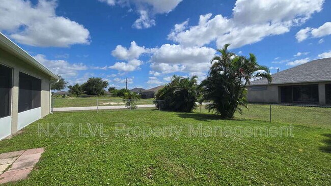 Building Photo - 342 NE 17th St