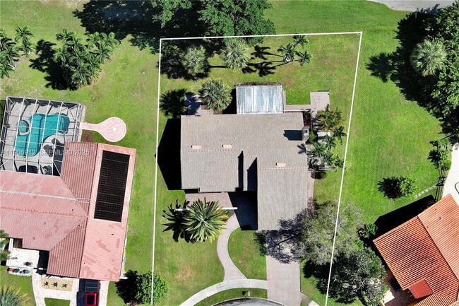 Building Photo - 21344 Escondido Way E