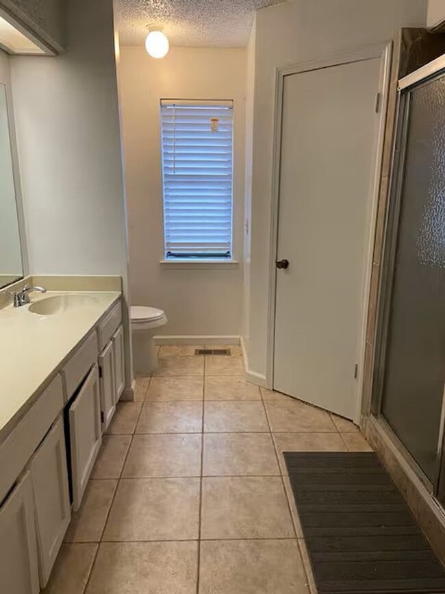 Building Photo - Beautiful 3 bed 2 bath house, Ready for Rent!!!