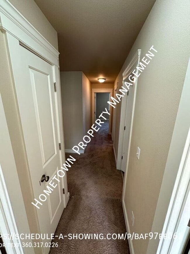Building Photo - 4235 Cashmere Dr NE