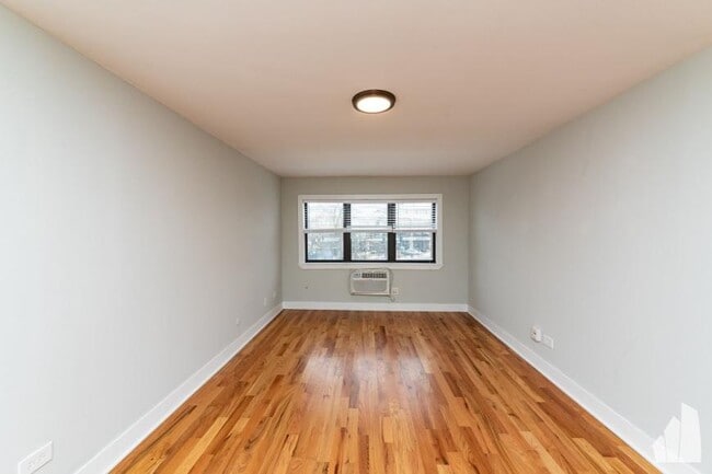 Primary Photo - 0 bedroom in Highland Park IL 60035