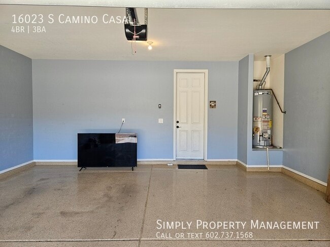 Building Photo - 16023 S Camino Casal