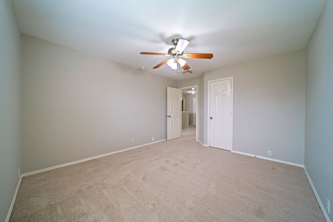 Building Photo - 10411 Deer Branch