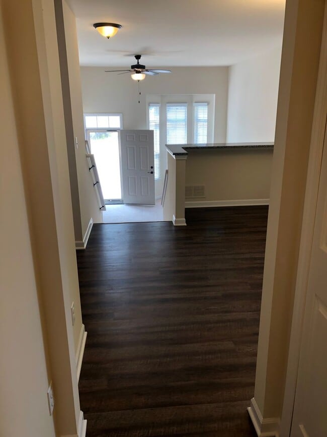 Building Photo - The Manhattan