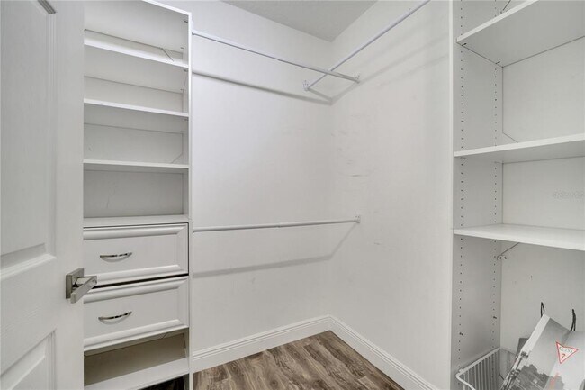 Building Photo - 6524 Swissco Dr