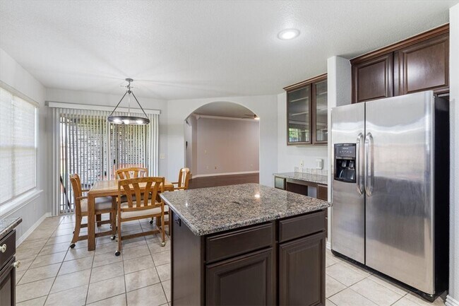 Building Photo - 6210 S 38th St