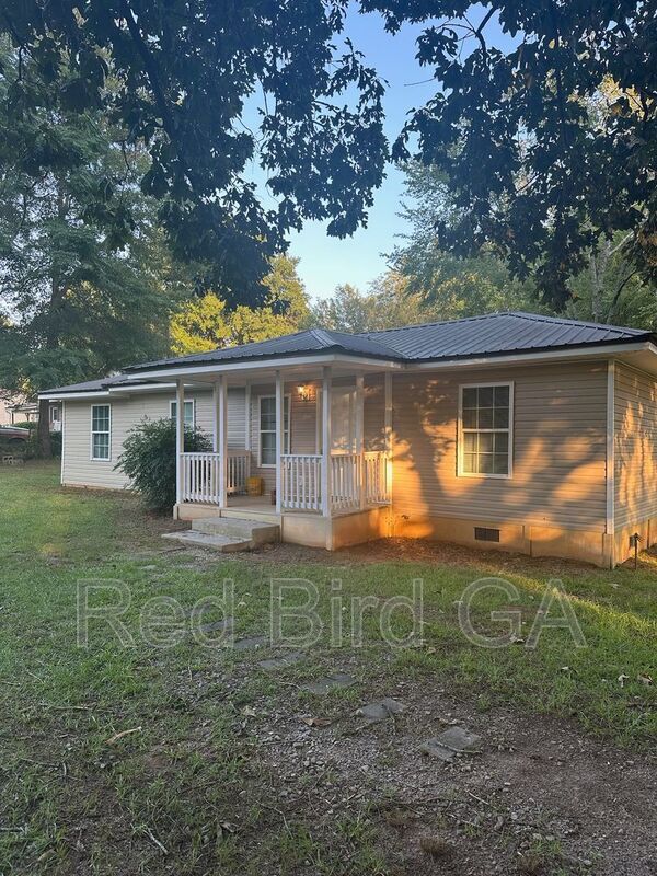 Building Photo - 1230 Harris St