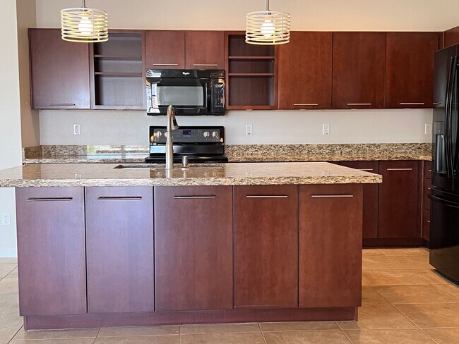 Building Photo - 3546 E Ravenswood Dr