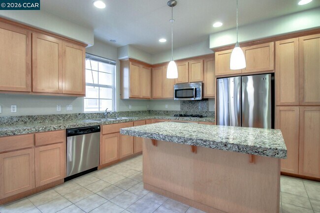 Building Photo - 2066 Mendocino Lane