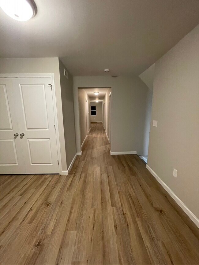 Third Floor - 42 Gates St
