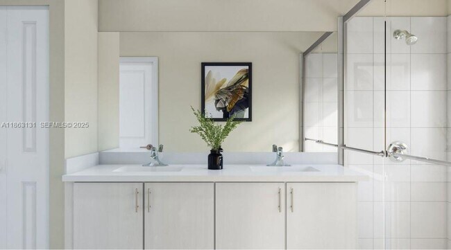 Building Photo - 701 SE 14th Ct