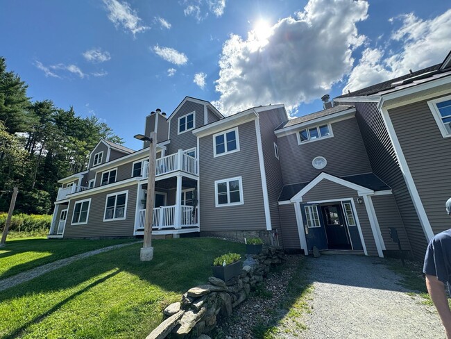 Building Photo - Spacious 3-Bedroom 3 Bath Condo on Ascutney Mountain – Nature at Your Doorstep