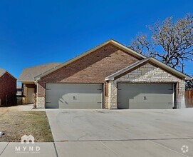 Building Photo - 803 Rolling Terrace Cir