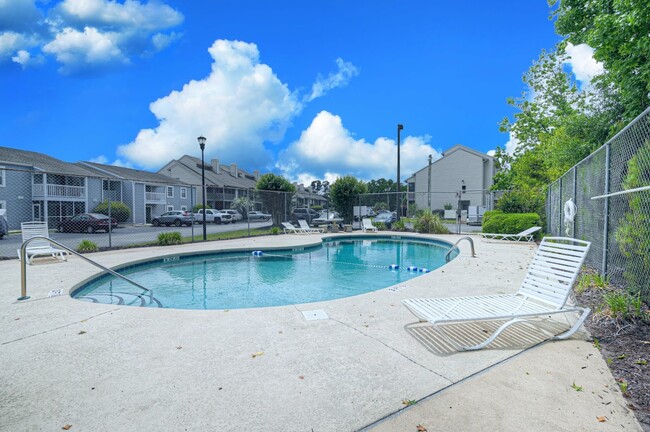 Building Photo - Glenns Bay Condo