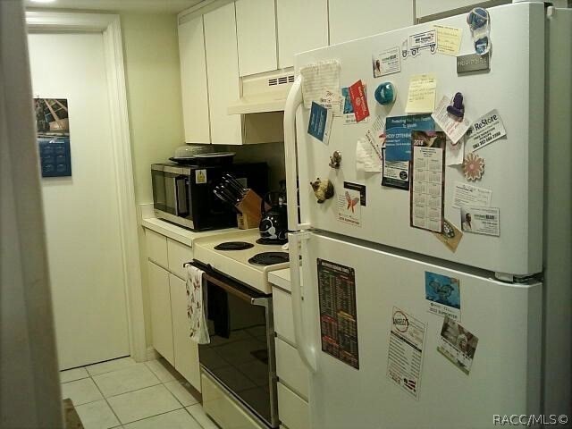 Building Photo - 760 E Gilchrist Ct