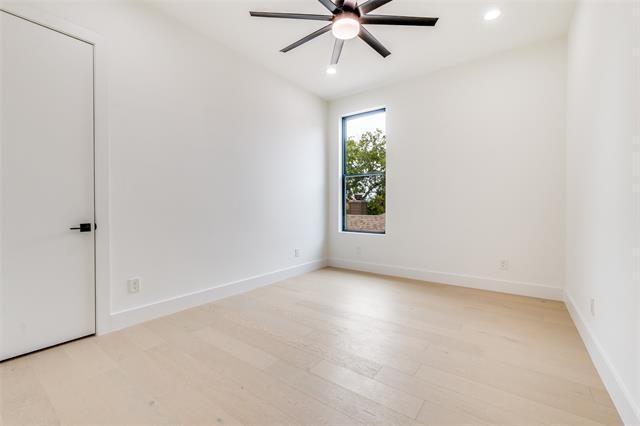 Building Photo - 4218 Bonham St