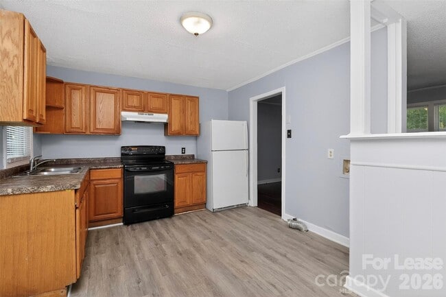 Building Photo - 2135 Purser Dr