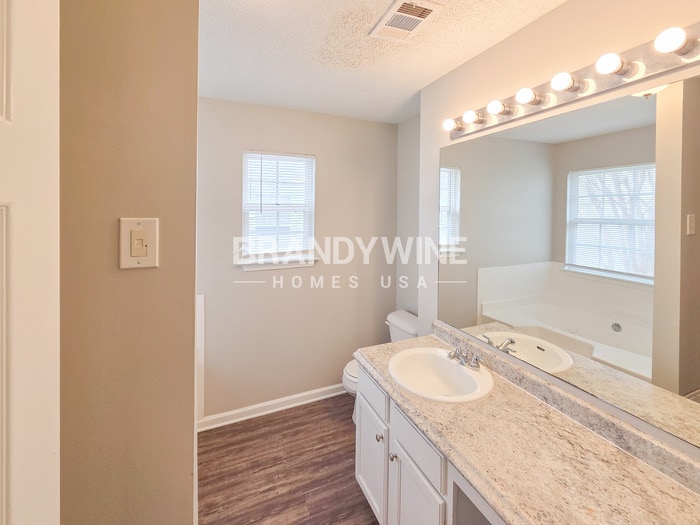 Building Photo - 2056 Registry Pl