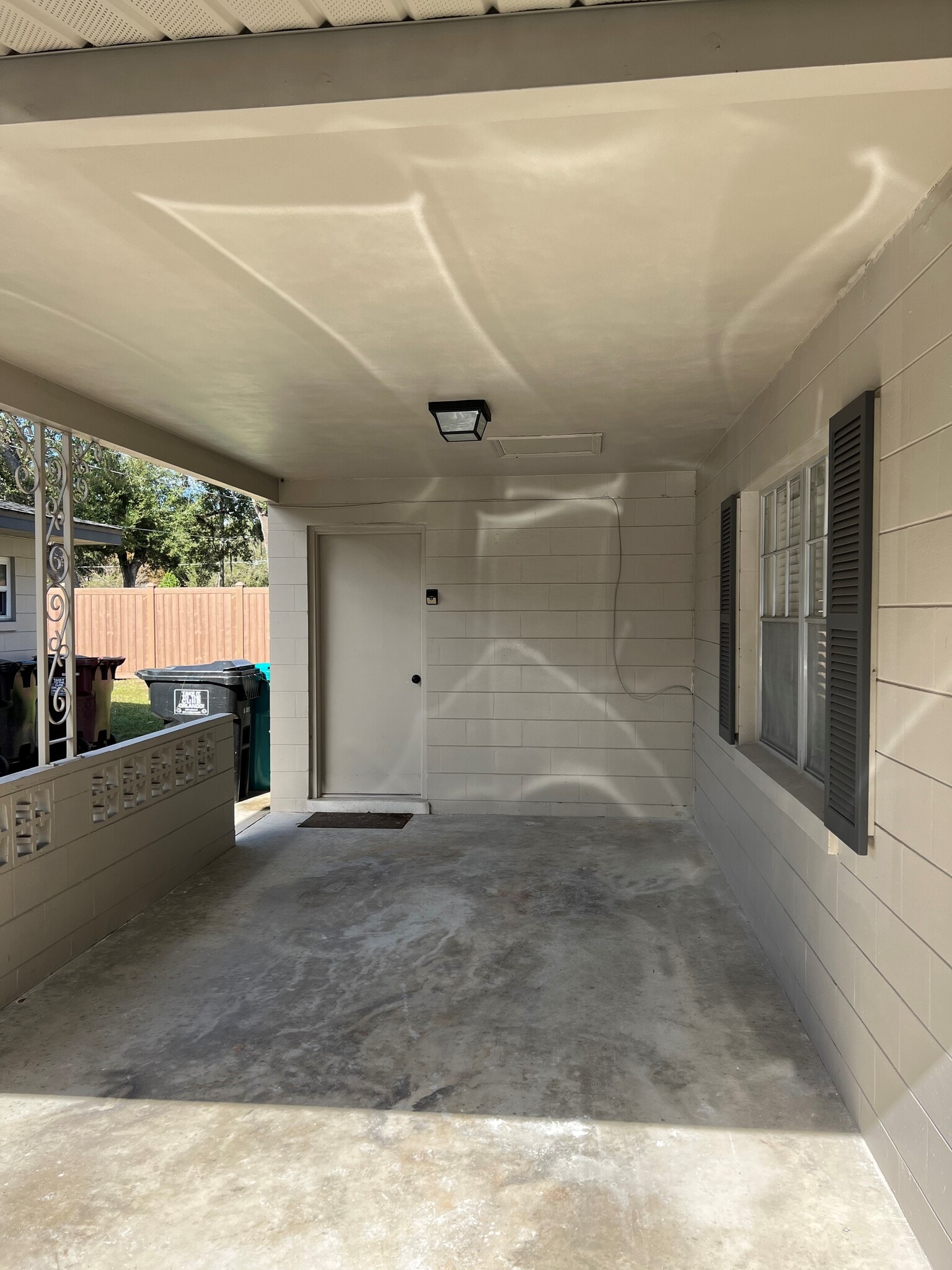 Building Photo - 2005 E Jefferson St