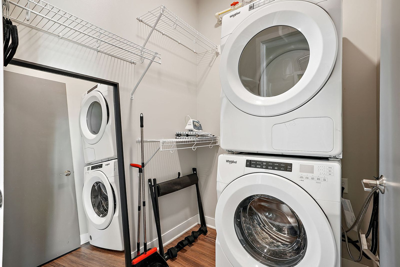 Building Photo - 1410 Nicollet Ave