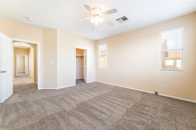 Building Photo - 744 Blue Barrel St