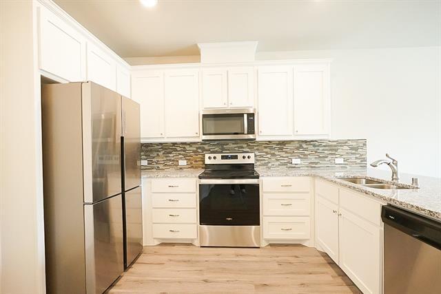 Building Photo - 3433 Solana Cir