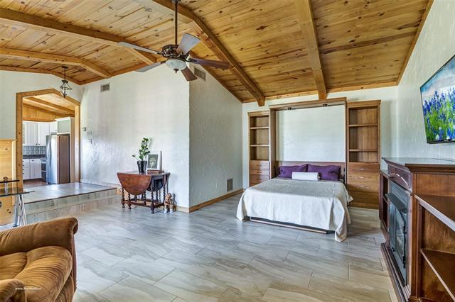 Building Photo - 18754 Farm to Market Rd 2755