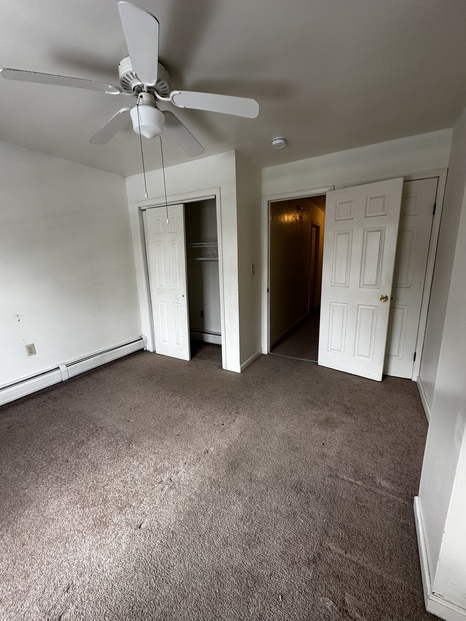 Building Photo - 1533 Ross Ave