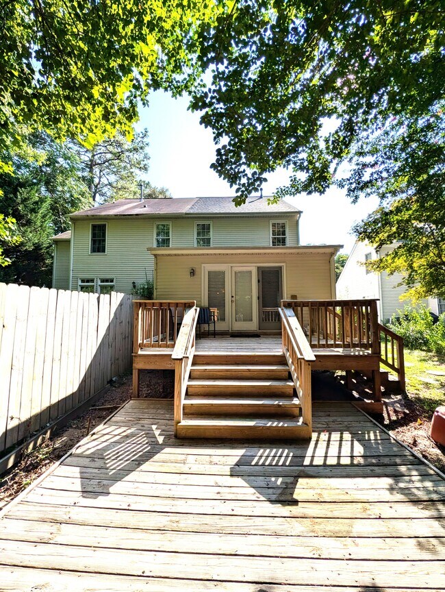 Building Photo - 113 Callahan Dr