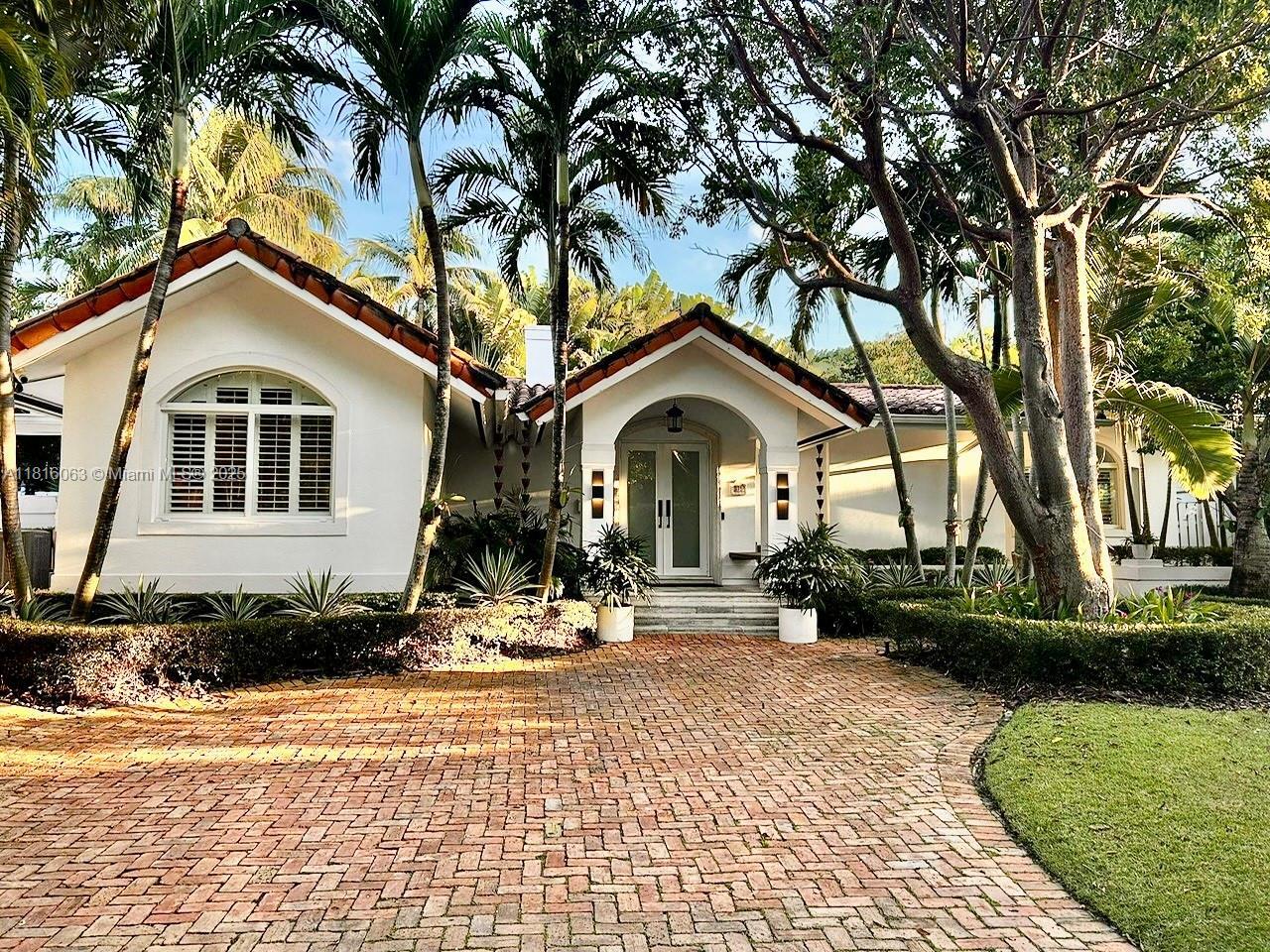 Building Photo - 375 Harbor Ct