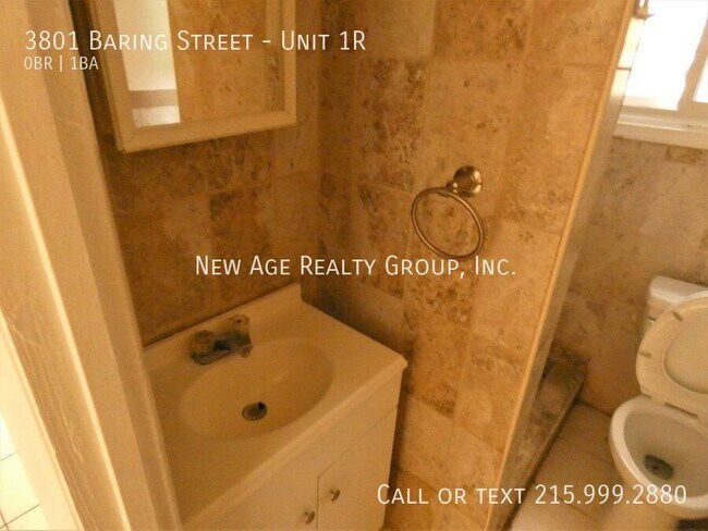 Building Photo - 3801 Baring St