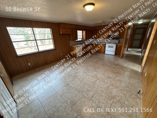 Building Photo - 50 Brewer St