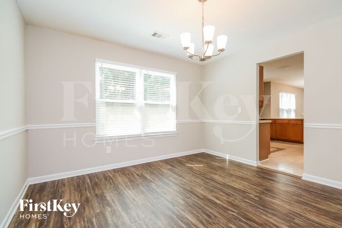 Building Photo - 1705 Bennett Dr