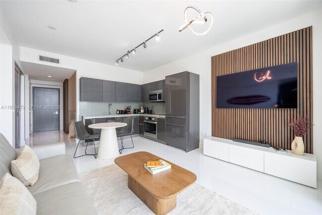 Building Photo - 1080 Brickell Ave