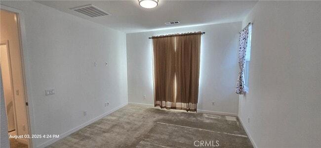Building Photo - 26149 Park Ave
