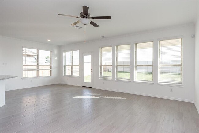 Building Photo - 2718 Ocean Pass Ln
