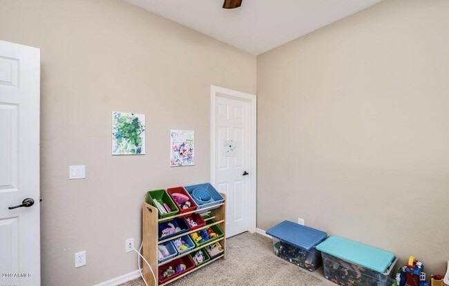 Building Photo - 14543 W Port Royale Ln