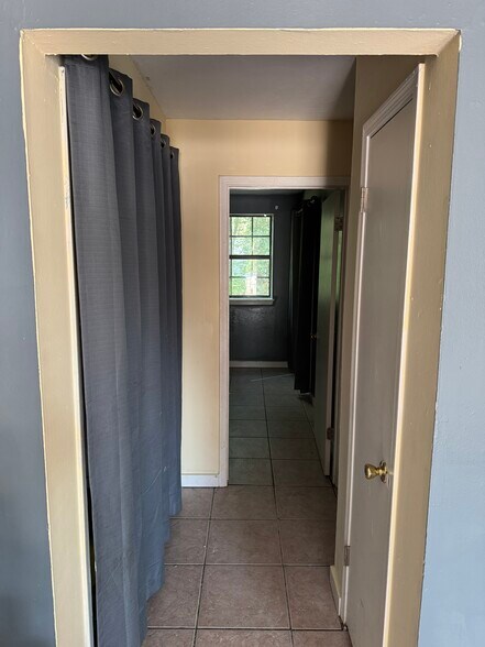 Building Photo - 1863 Nekoma Ct