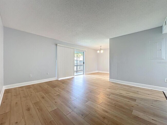 Building Photo - 4795 S Texas Ave