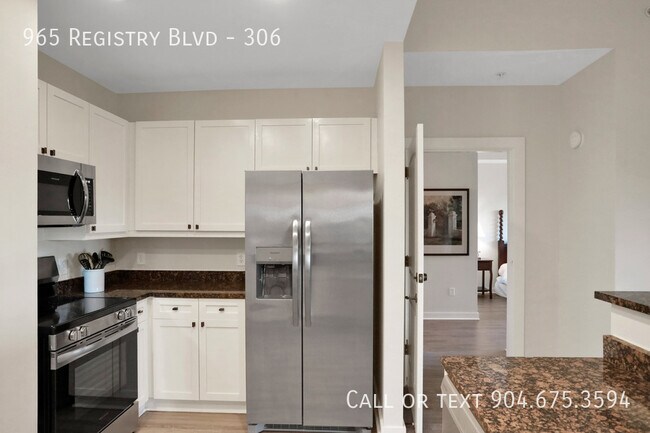 Building Photo - 965 Registry Blvd