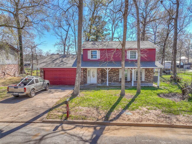 Building Photo - 25634 Chestnut Ln
