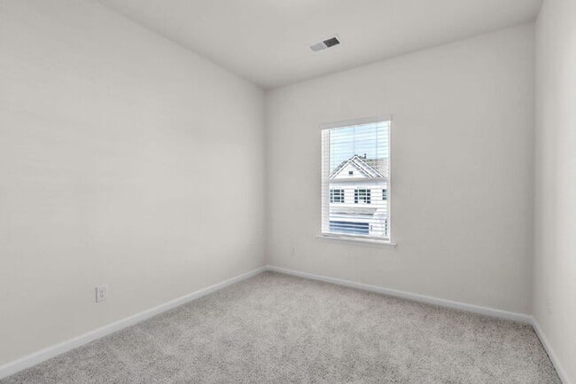 Building Photo - New Construction 3BR Townhome with Loft & 2-Car Garage in Downtown Travelers Rest